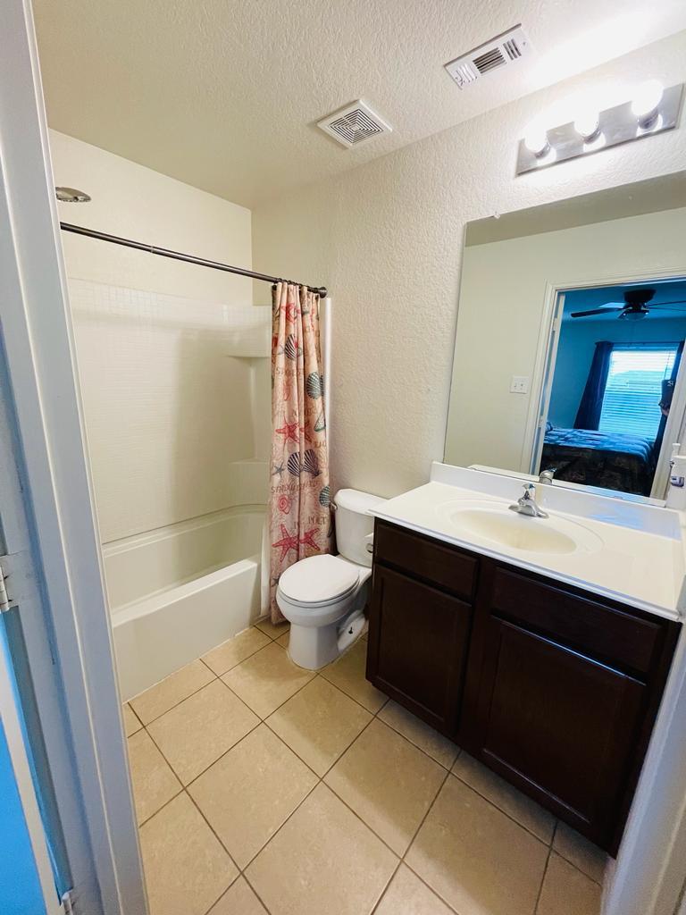 Building Photo - 11415 Luckey Ledge