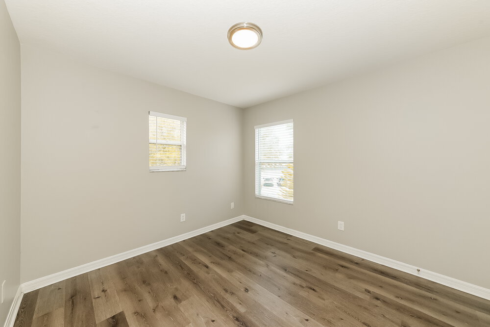 Building Photo - 11025 Golden Silence Dr