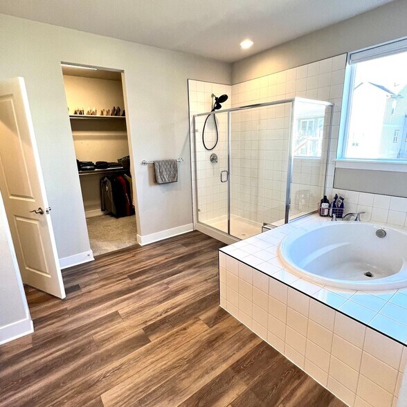 Building Photo - 199 Simmental Lp