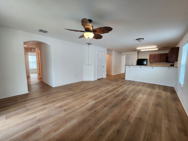 Building Photo - 11910 Winterset Cove Dr