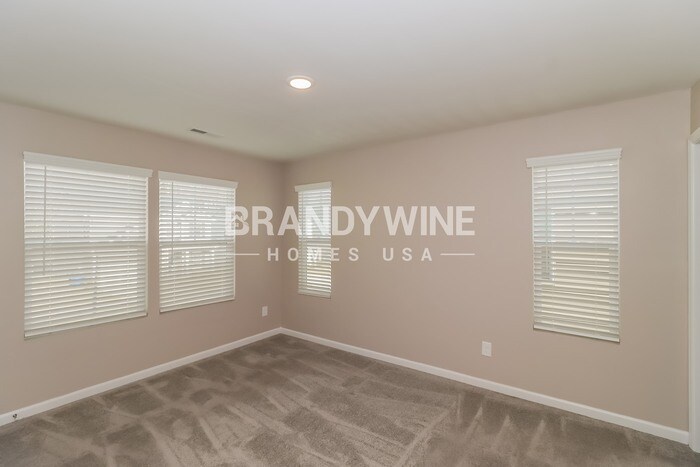 Building Photo - 106A Fosters Gln Pl