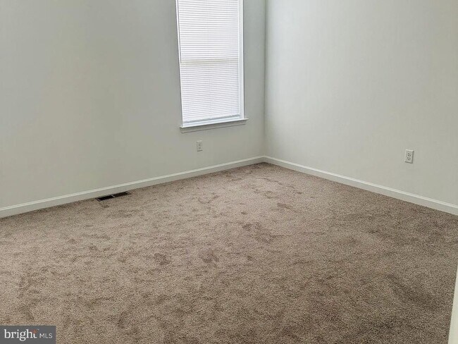 Building Photo - 150 Copperleaf Dr