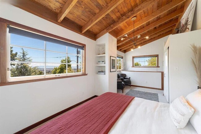 Building Photo - Beautiful Lincoln Heights Retreat W/ Chef’s Kitchen & Expansive Deck