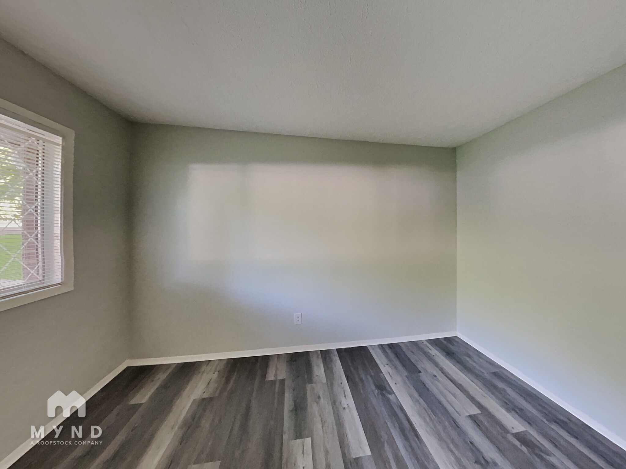 Building Photo - 5906 Pineglen Ct