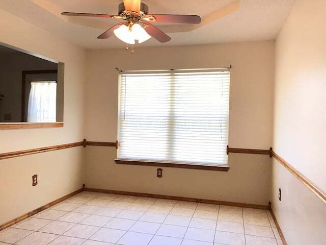 Building Photo - 2986 Windsor Cir