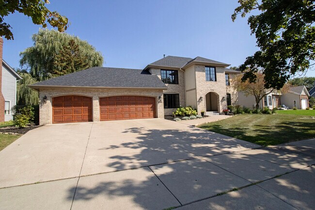 Building Photo - 2266 Copperfield Dr