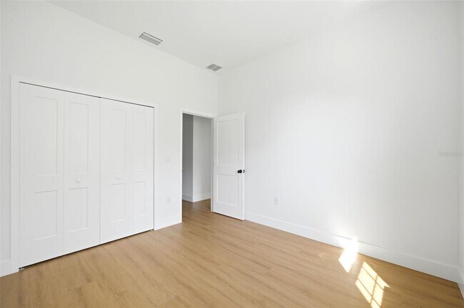 Building Photo - 16835 SW 17th Terrace