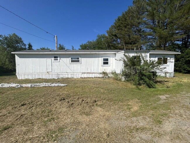 Building Photo - 460 Waterville Rd