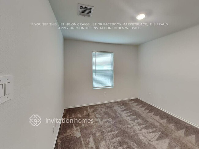 Building Photo - 24106 Mustang Run Dr