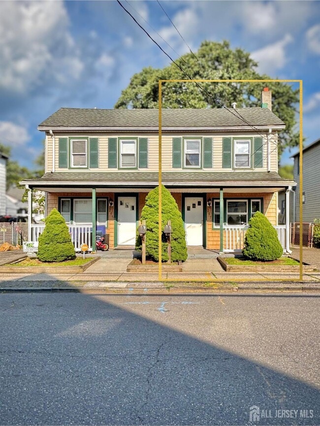 Primary Photo - 287 Raritan St