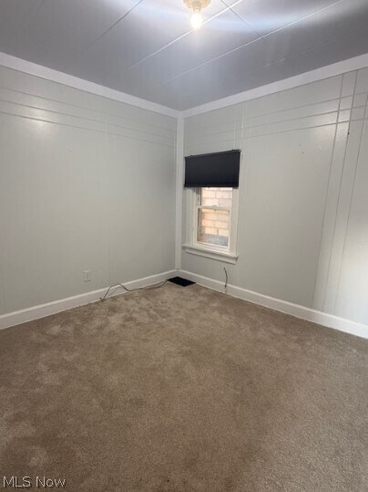 Building Photo - 107 W Main St