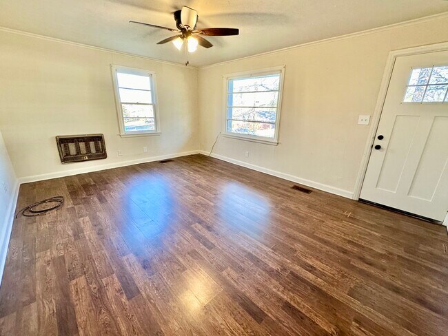 Living Room 2 - 922 Lynden Blvd