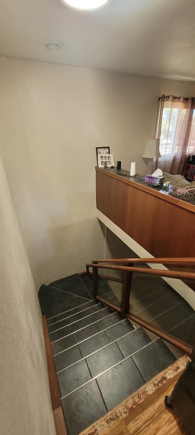 Building Photo - 6304 Kevin Ave