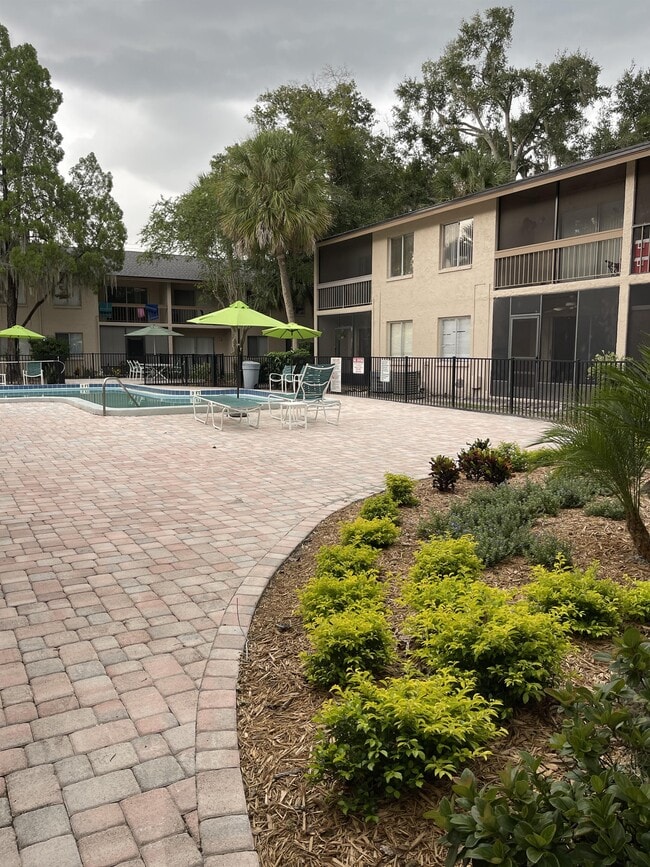 Building Photo - 5506 Pokeweed Ct