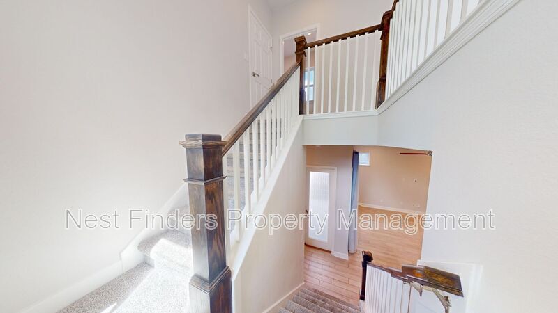 Building Photo - 202 Ashbury St