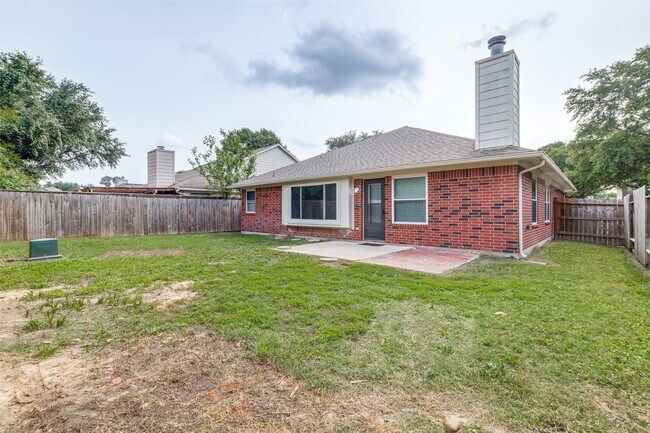 Building Photo - 12119 Pennywood Ct
