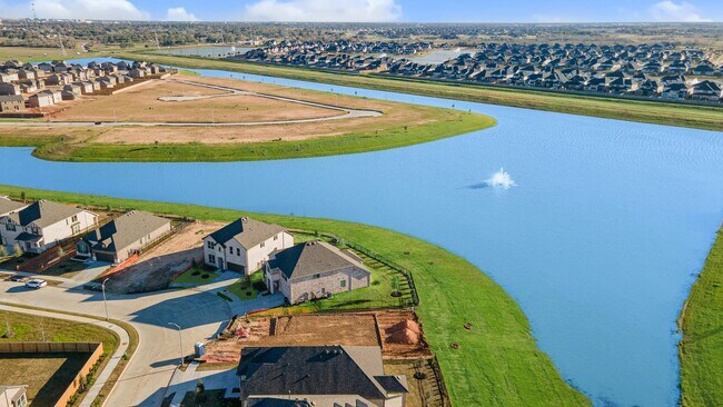 Building Photo - 2060 Terra Rose Dr