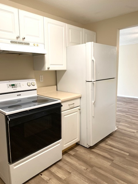 Building Photo - 15126 Pine Meadows Dr