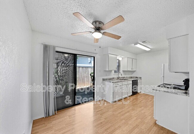 Building Photo - 634 Ridgeline Dr