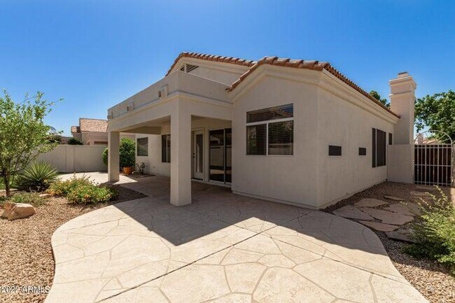 Building Photo - 11838 E Carol Ave