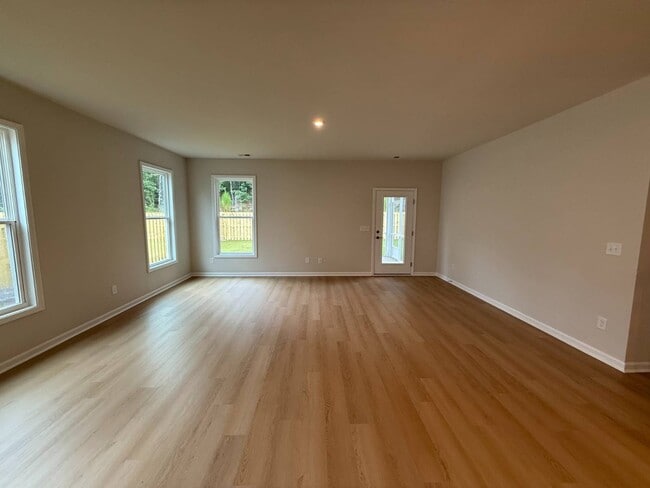 Building Photo - 3099 Blenheim Ct