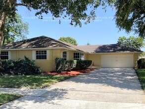 Building Photo - 1173 Southport Ct