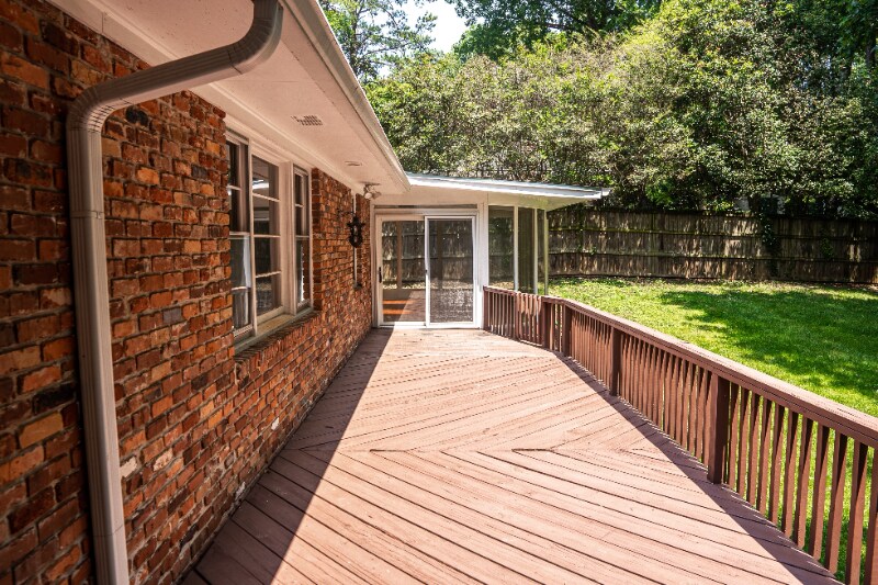 Building Photo - 1739 Remington Rd