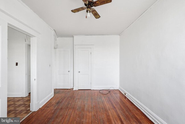 Building Photo - 3202 Cliftmont Ave