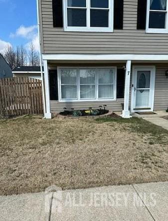 Building Photo - 7 Logan Ct