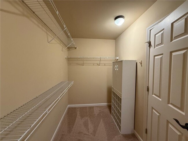 Building Photo - 3244 Willow Glen Trail