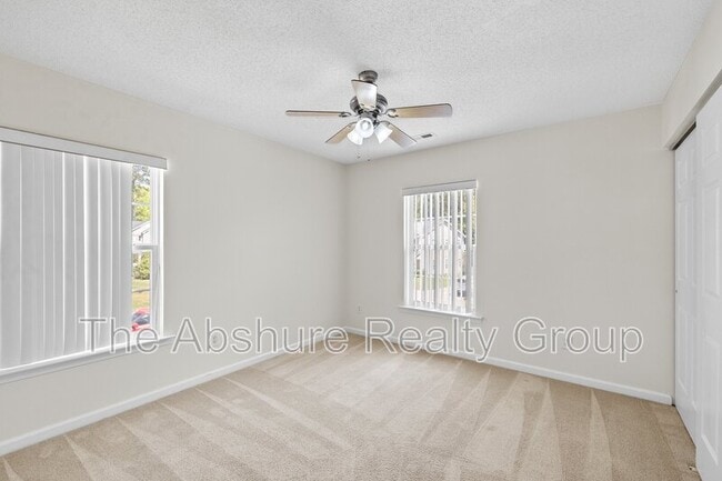 Building Photo - 6571 Guard Hill Dr