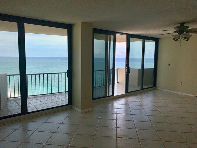 Building Photo - 4200 N Ocean Dr