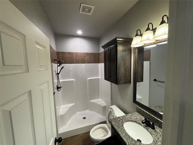 Building Photo - 1852 Cypress Ln