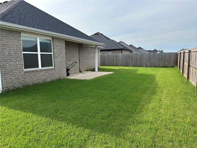 Building Photo - 441 Coconut Ln