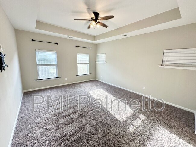 Building Photo - 146 Plum Orchard Dr