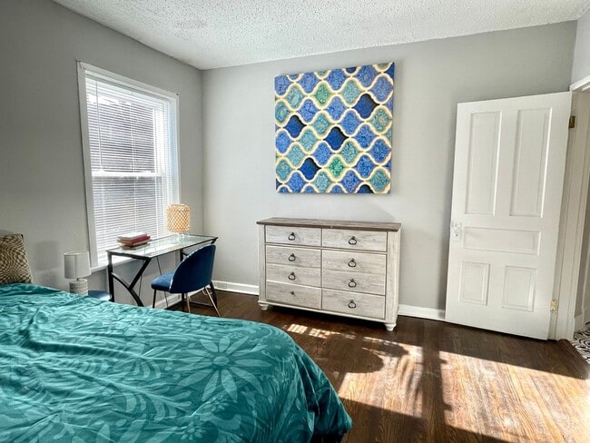 Building Photo - 2112 Maury Ave