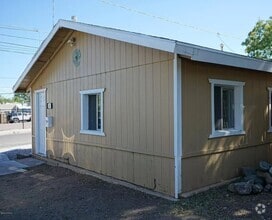 Building Photo - 1 bedroom Home in Old Town Cottonwood - Co...