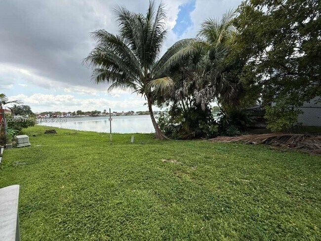 Building Photo - 300 NW 107th Ave