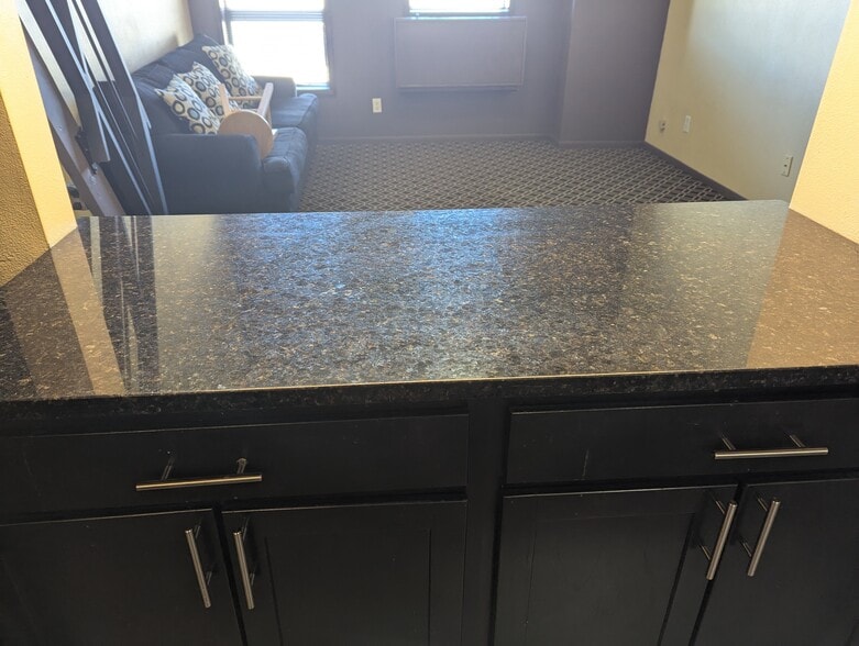 Building Photo - 222 Jay St