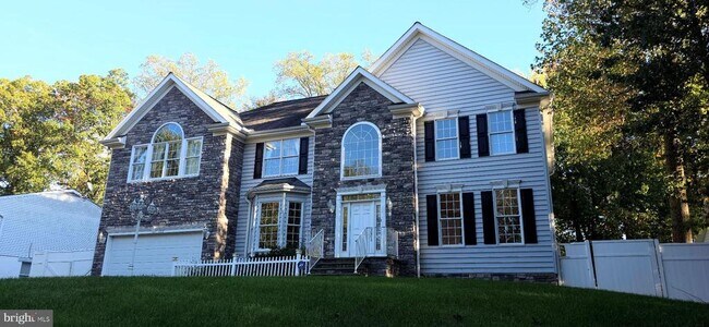 Building Photo - 1117 Aquia Dr