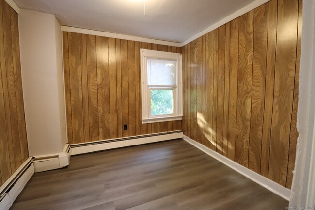 Building Photo - 48 S Golden St