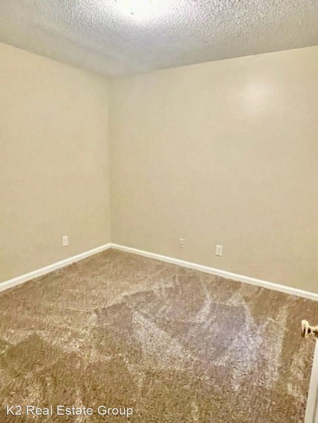 Building Photo - 3 br, 2 bath House - 9210 E William Thomas...