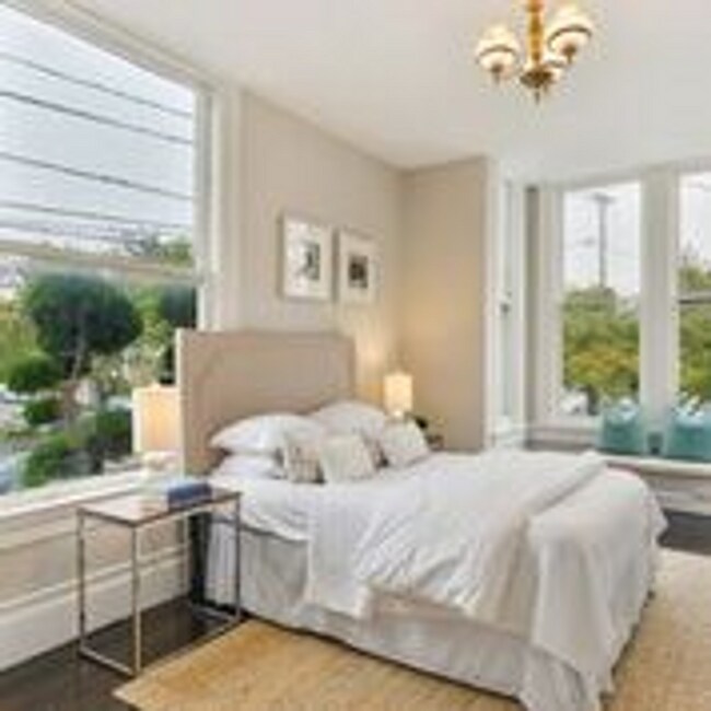 Building Photo - 730-732 Pacific Ave