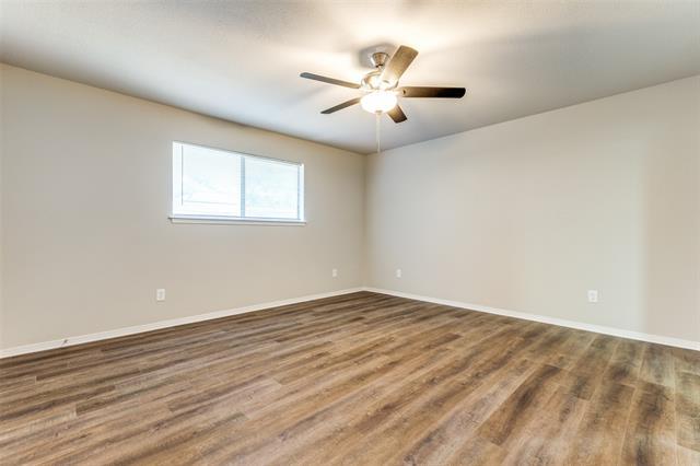 Building Photo - 504 Otter Trail