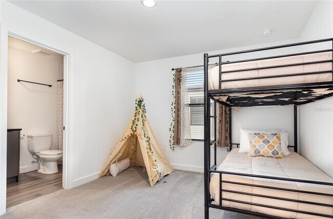 Building Photo - 3204 Sustainable Wy