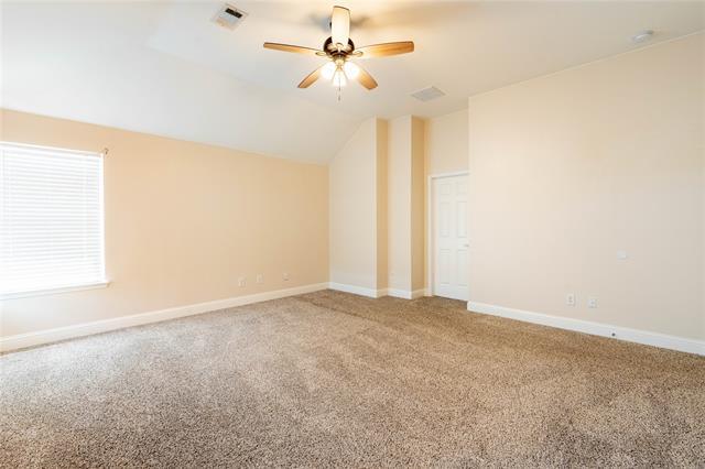 Building Photo - 5910 Dustin Trl