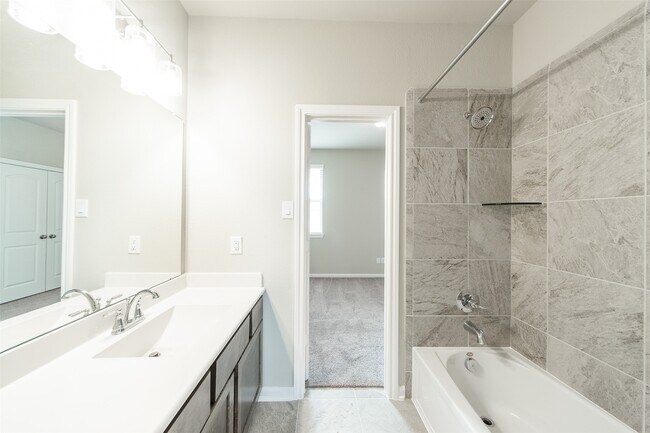 Building Photo - 5131 Pr Ter Ln