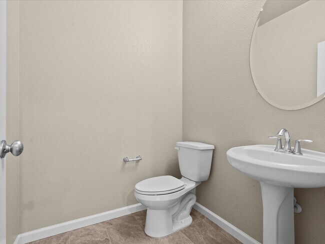 Building Photo - 760 Sarcinella Ct