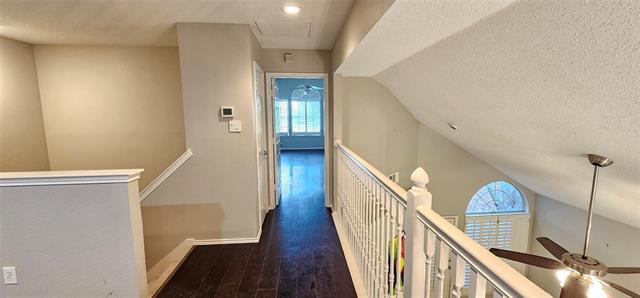 Building Photo - 2956 S Bend Dr