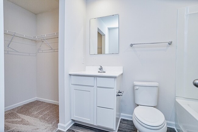 Building Photo - 231 Brooklane Ct